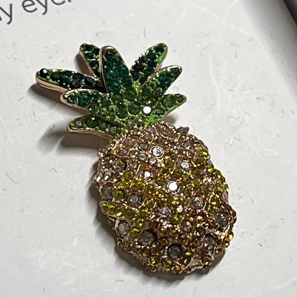 NEW BaubleBar Sparkly Pineapple Earrings - Picture 6 of 9